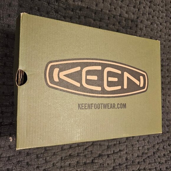 Keen Howser III Slip On Slide Mule Slipper In Plaid Red Size 8 - Picture 5 of 5